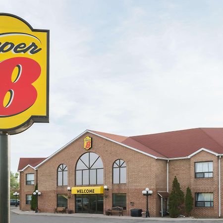 Super 8 Mount Hope/Hamilton International Airport Hotel Exterior photo